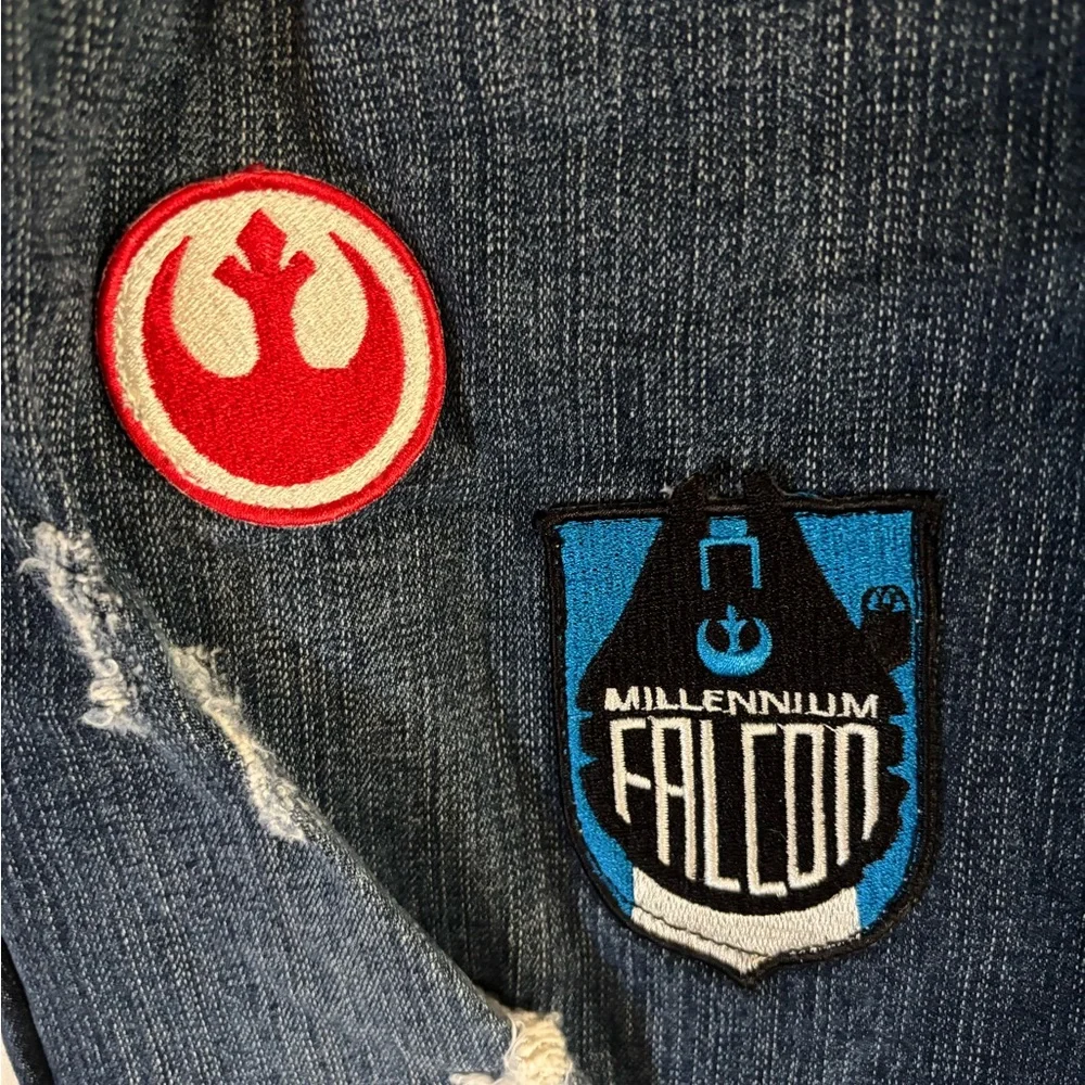 Plus Size Jeans with Star Wars Patches - Picture 9 of 10